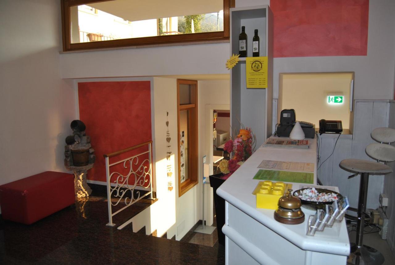 Hotel Casa Gagliardi Brenzone sul Garda Ngoại thất bức ảnh