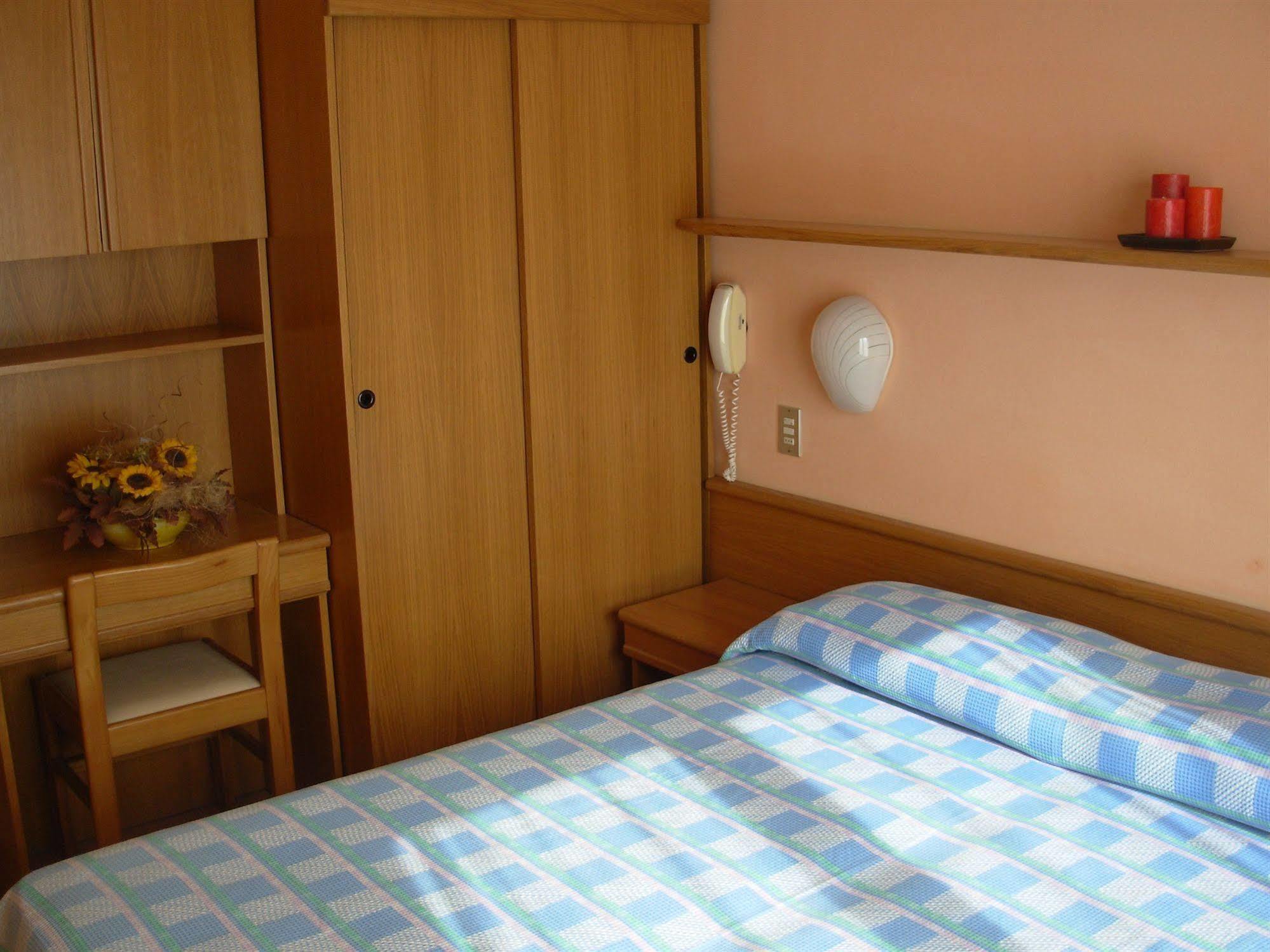Hotel Casa Gagliardi Brenzone sul Garda Ngoại thất bức ảnh